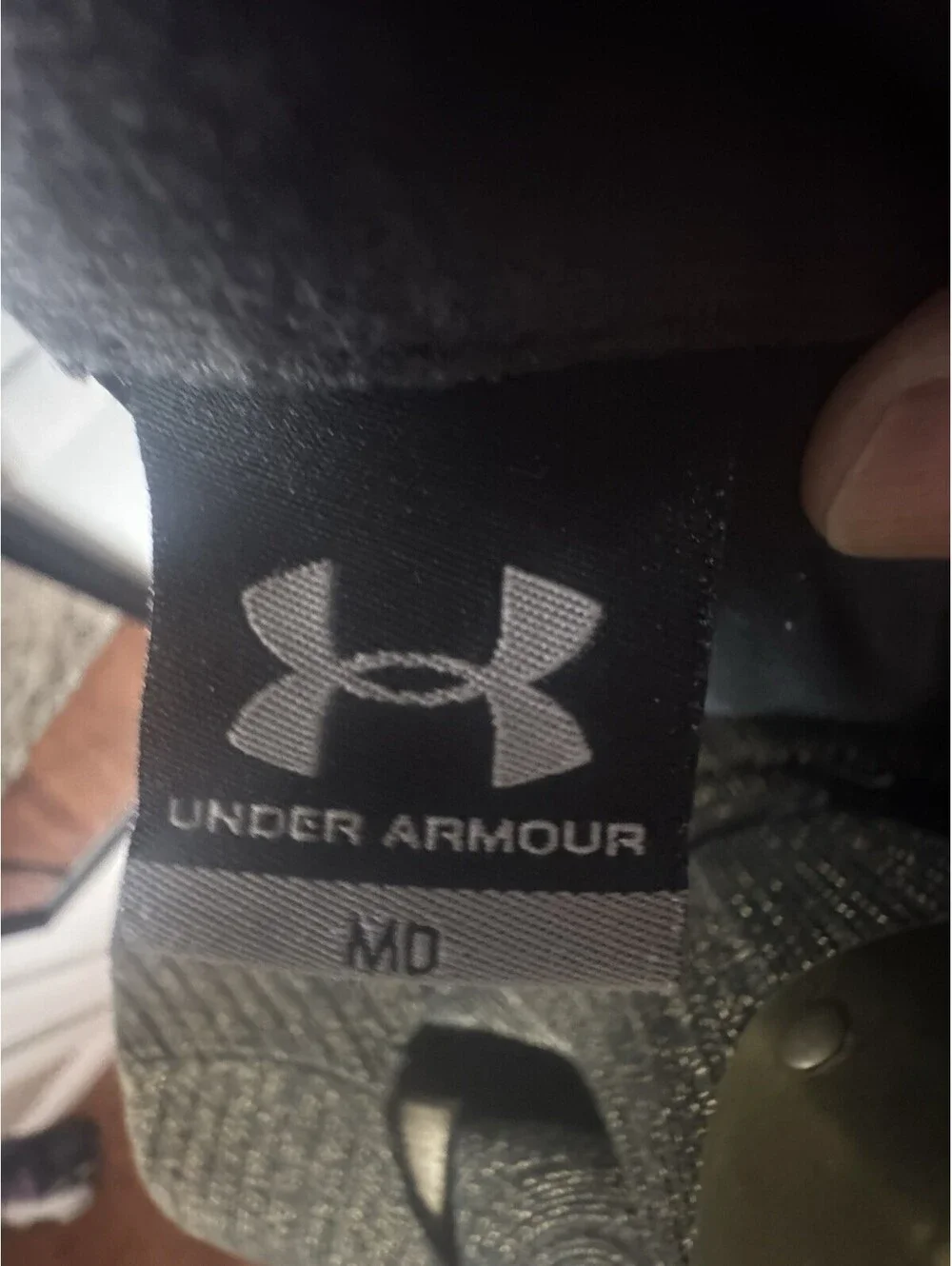 Under Armour Men's Lightweight Windbreaker Jacket Black MEDIUM